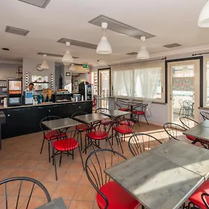 מלון Center 1
